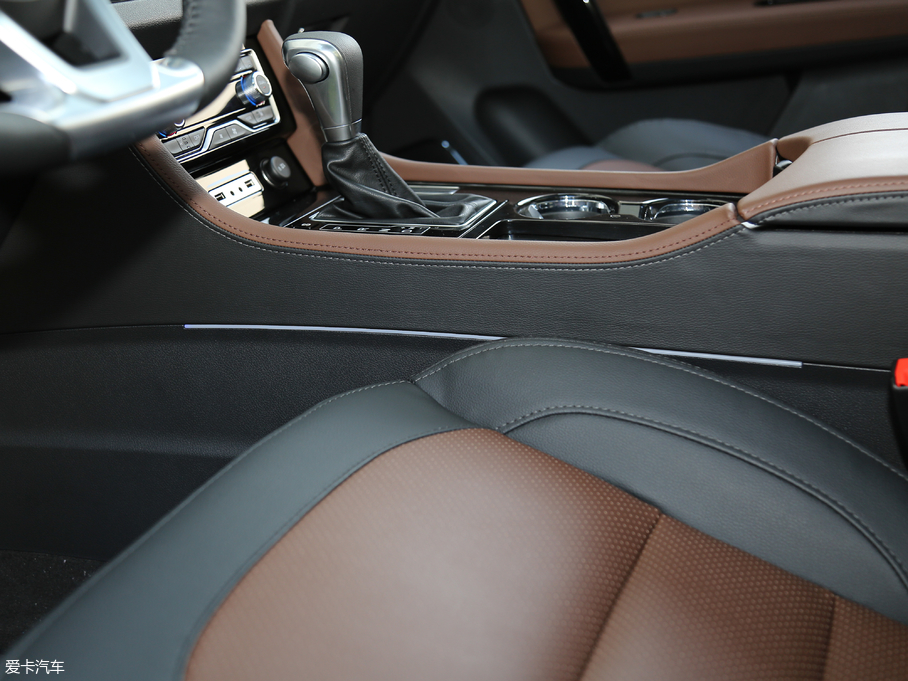 2017̩T600 Coupe 1.8T  DCTW