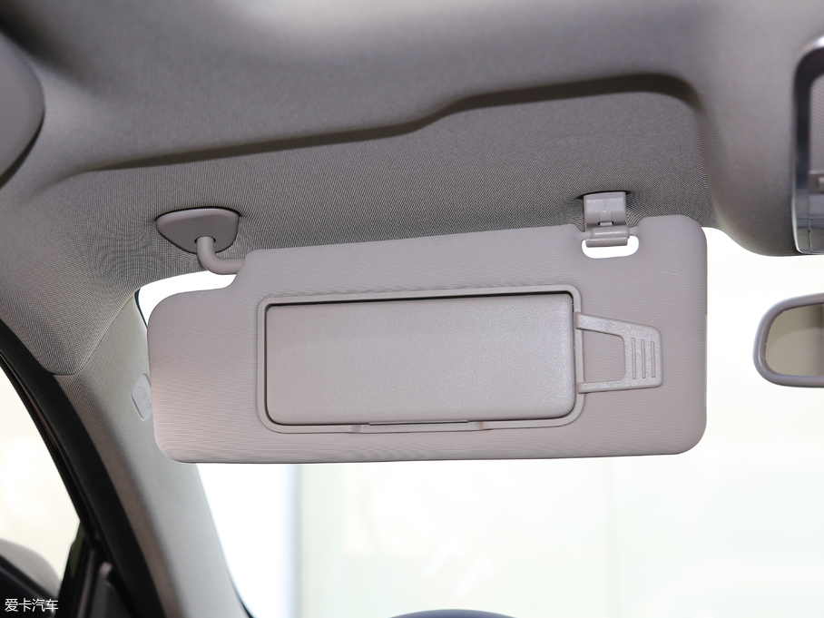 2017̩T600 Coupe 1.8T  DCTW