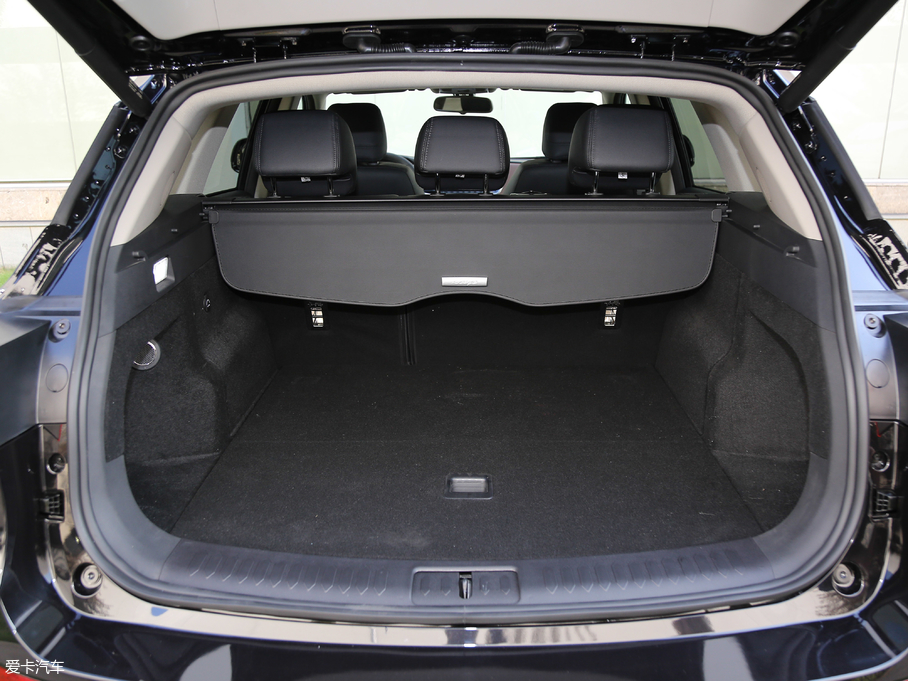 2017̩T600 Coupe 1.8T  DCTW