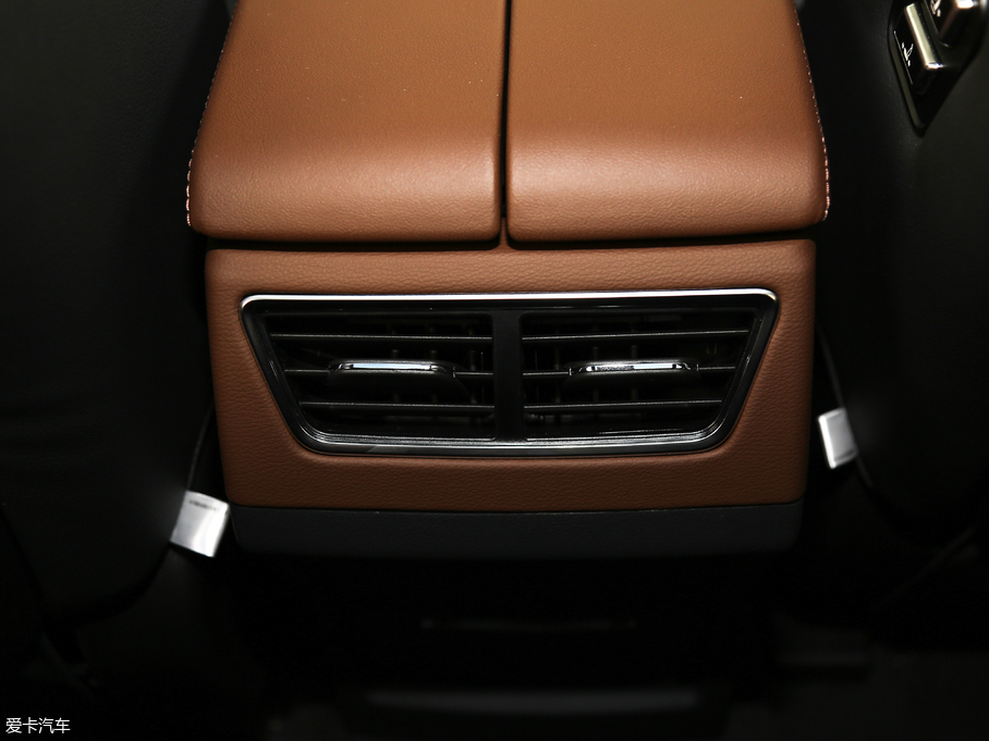 2017̩T600 Coupe 1.8T  DCTW