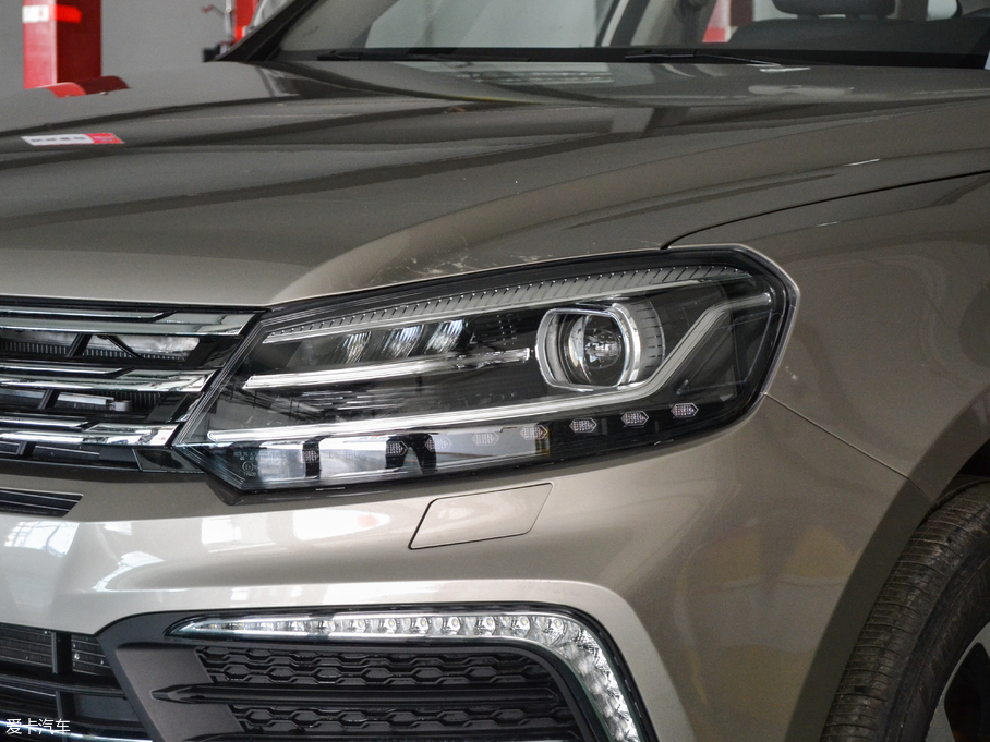 2017̩T600 Coupe 1.5T  Ԅ(dng)