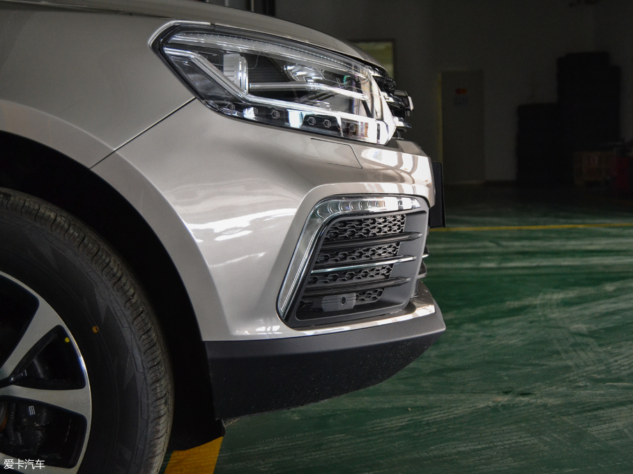 2017�̩T600 Coupe 1.5T  �Ԅ�������