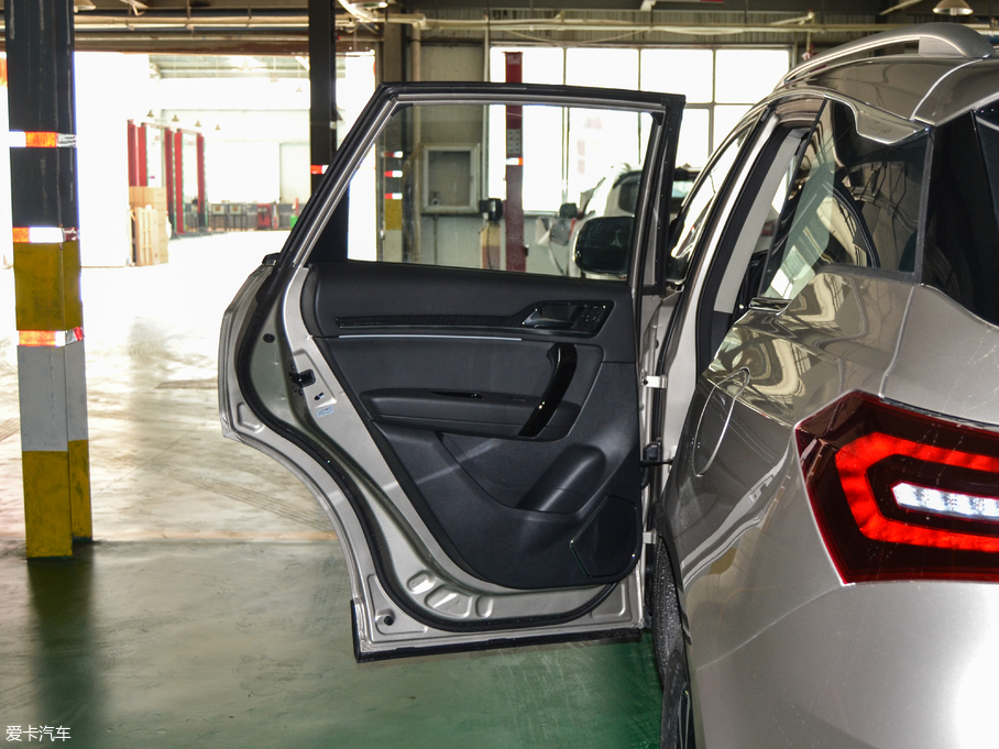 2017̩T600 Coupe 1.5T  Ԅ(dng)