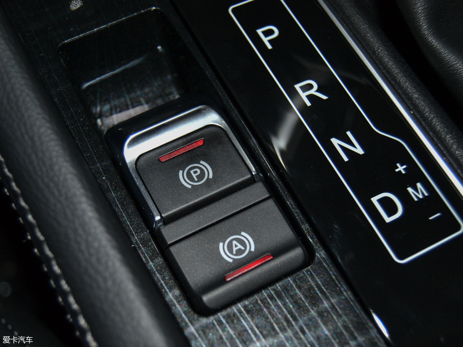 2017�̩T600 Coupe 1.5T  �Ԅ�������