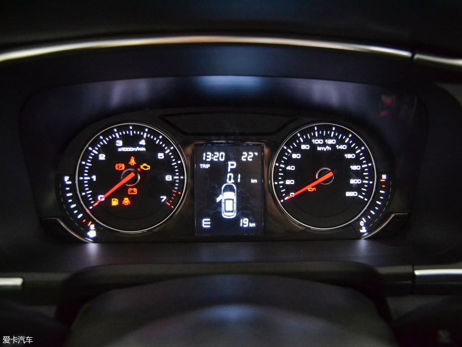 2017�̩T600 Coupe 1.5T  �Ԅ�������