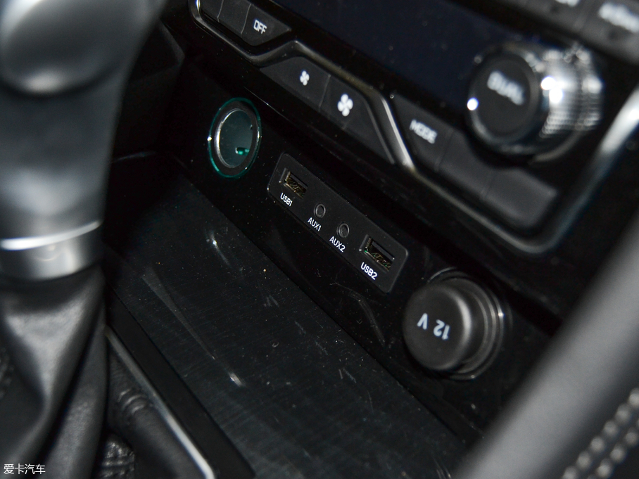 2017�̩T600 Coupe 1.5T  �Ԅ�������