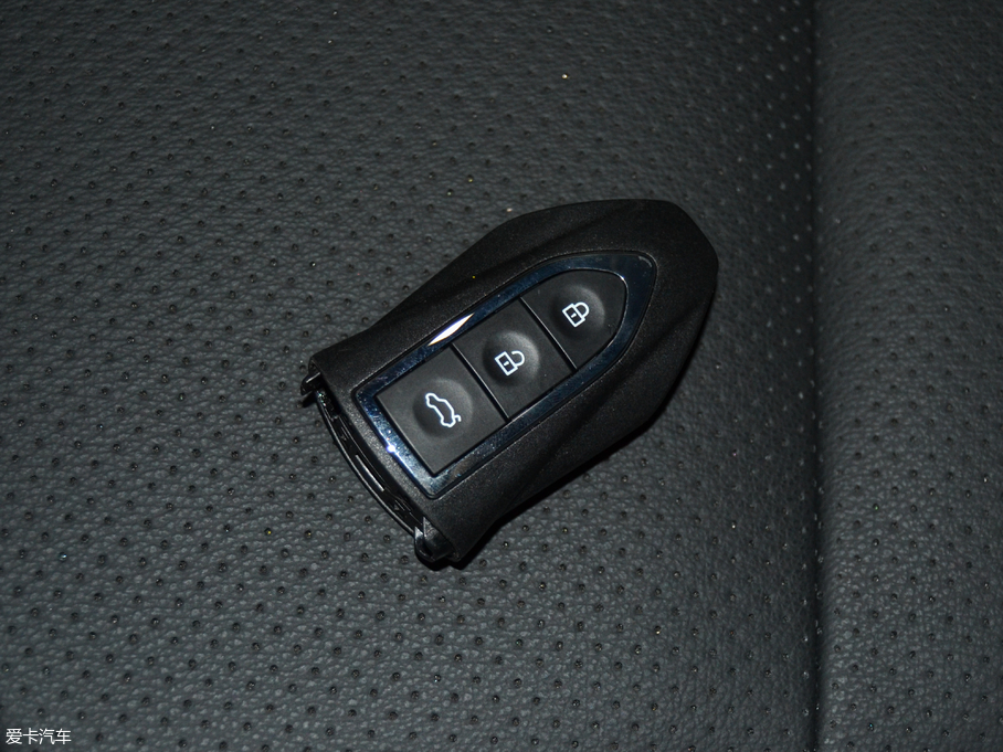 2017̩T600 Coupe 1.5T  Ԅ(dng)