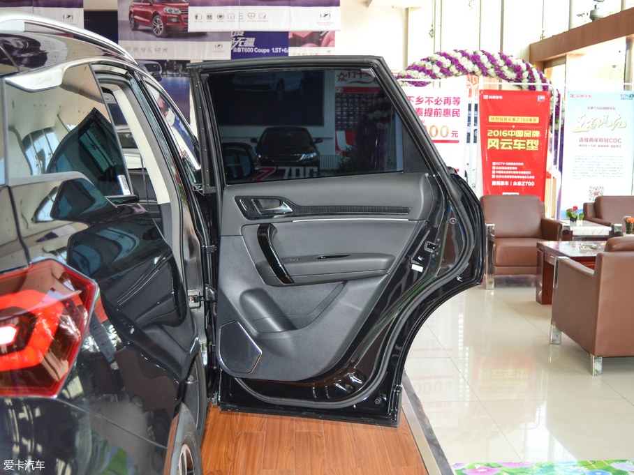 2017�̩T600 Coupe 1.5T  �Ԅ����F��