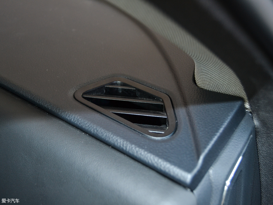 2017̩T600 Coupe 1.5T  Ԅ(dng)F