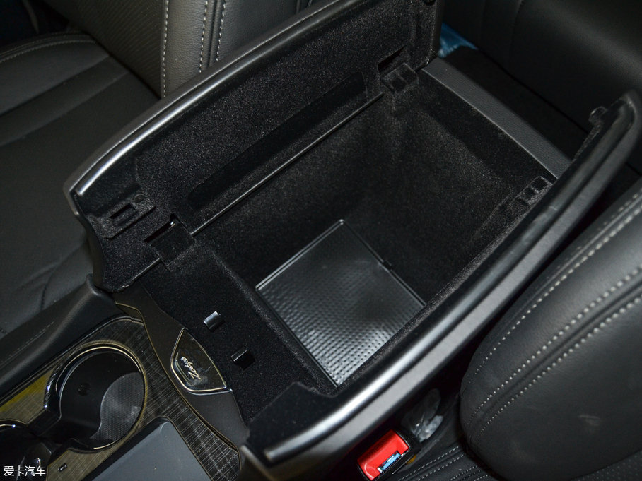 2017̩T600 Coupe 1.5T  ԄF