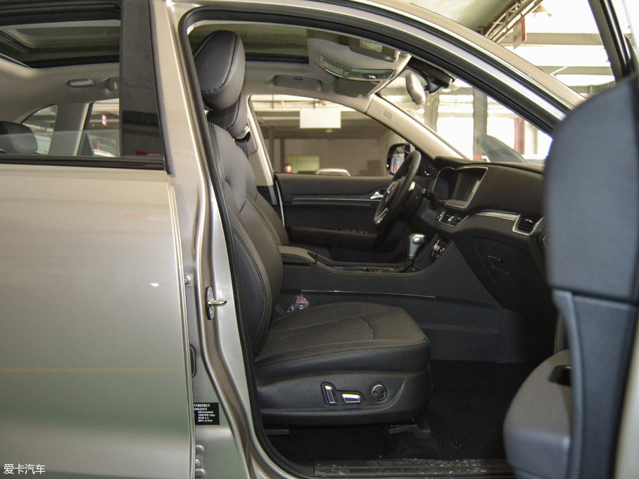 2017̩T600 Coupe 1.5T  Ԅ(dng)F