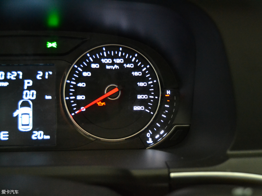 2017�̩T600 Coupe 1.5T  �Ԅ�(d��ng)���F��