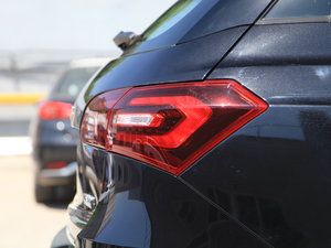 2017��1.8T  DCT������ ��(x��)��(ji��)���^