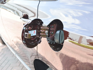 2017��1.5T  �ԄӺ��A�� �����w