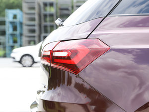 2017��1.5T  �ԄӺ��A�� �������^