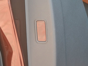 2017��1.5T  �ԄӺ��A�� ���g����