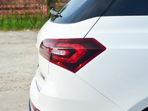 2017��1.5T  �ԄӺ��A�� �������^