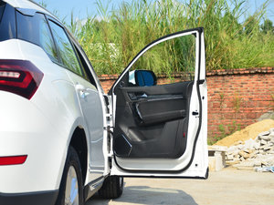 2017��1.5T  �ԄӺ��A�� ���g����