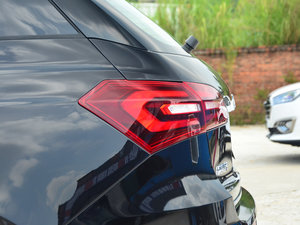 2017��1.5T  �ԄӺ��A�� �������^