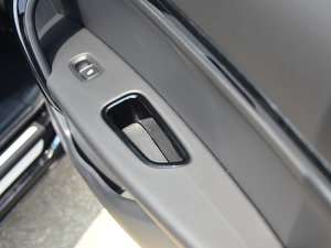 2017��1.5T  �ԄӺ��A�� ���g����