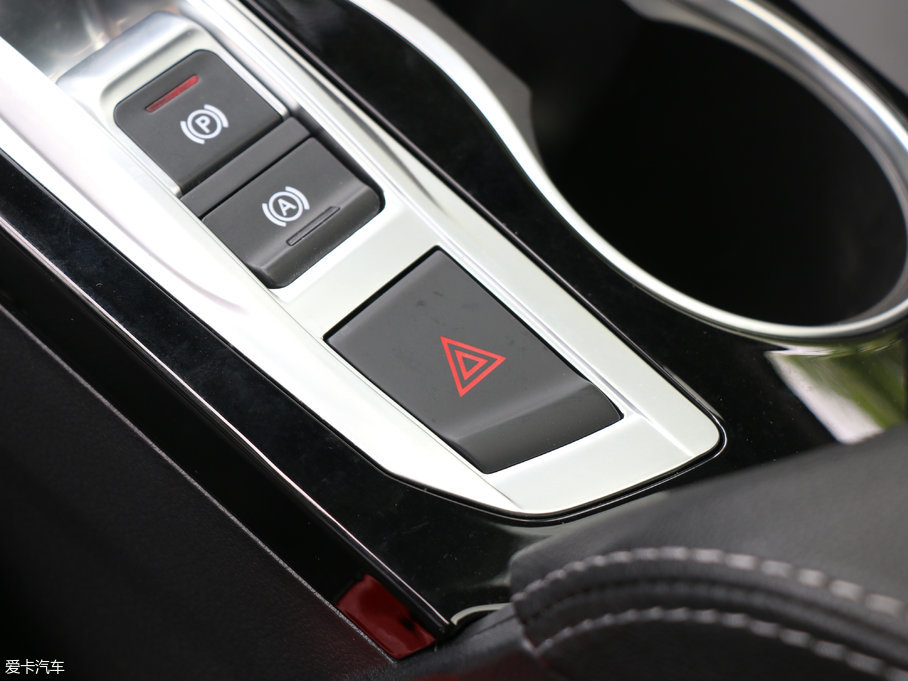 2017̩SR7 1.5T CVTħ֮ V