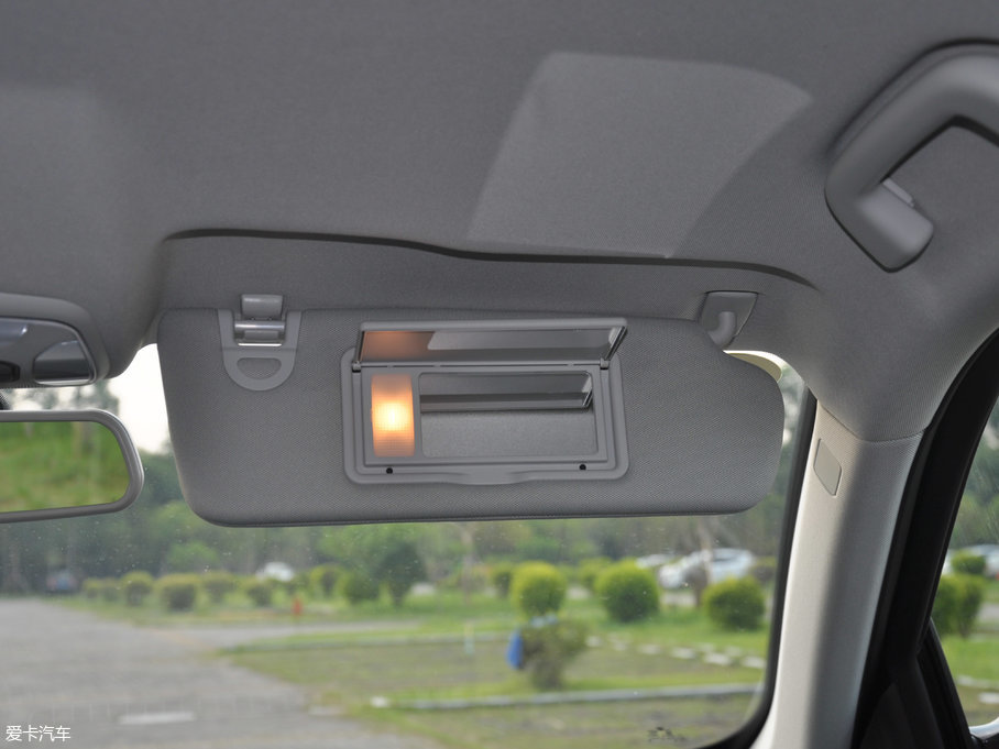 2017̩SR7 1.5T CVTħ֮İ V