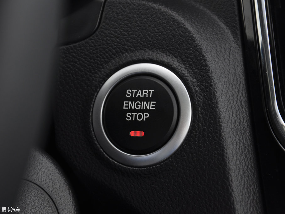 2017̩SR7 1.5T CVTħ֮İ V