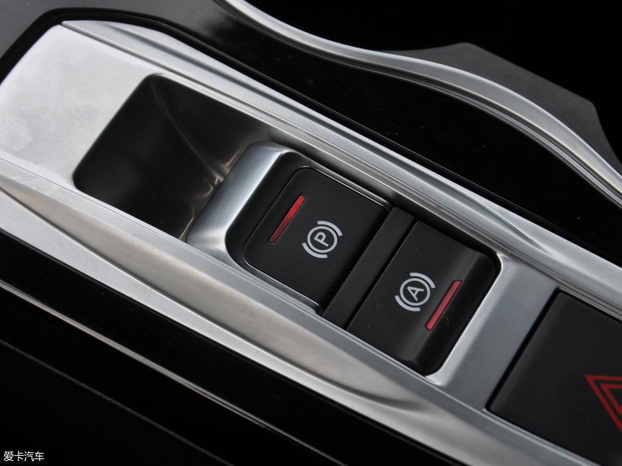 2017̩SR7 1.5T CVTħ֮İ V