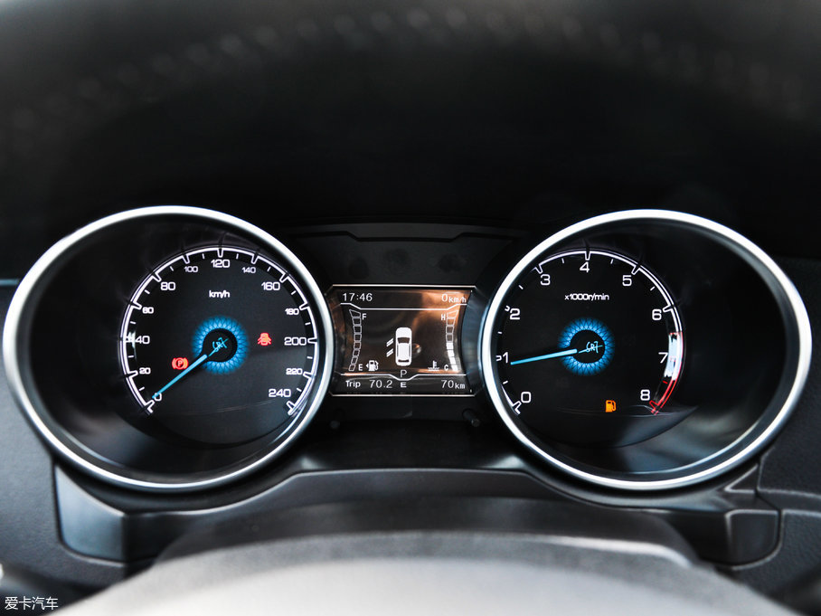 2017̩SR7 1.5T CVTħ֮İ V