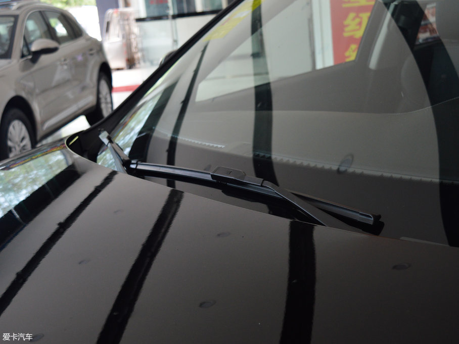 2017̩SR7 1.5T CVTħ֮İ V