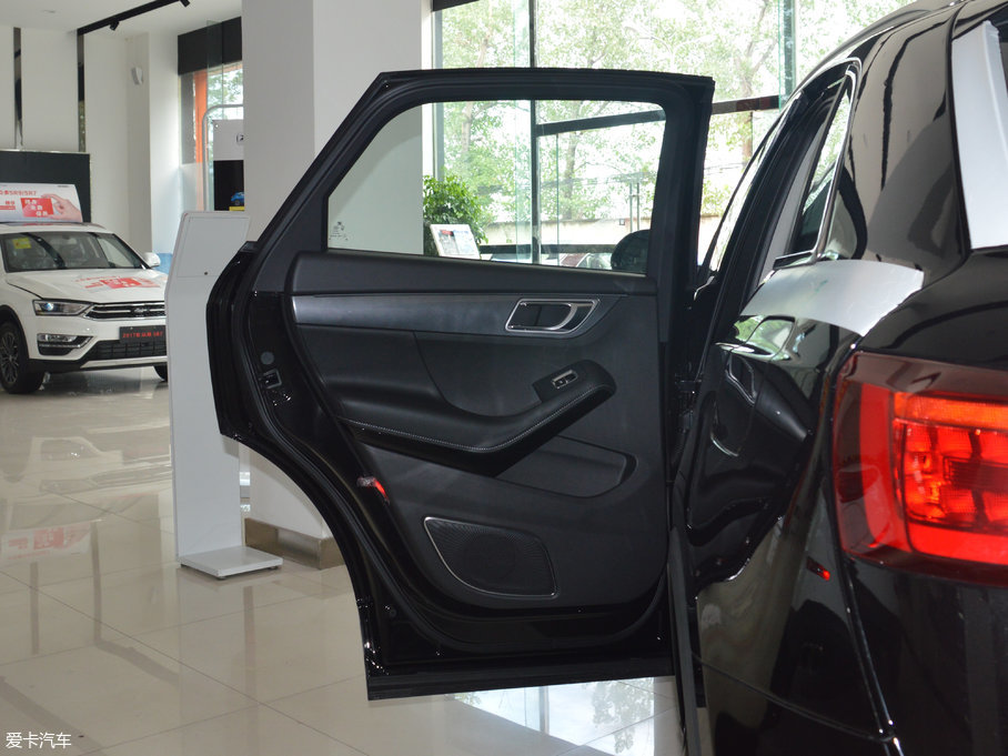 2017̩SR7 1.5T CVTħ֮İ V