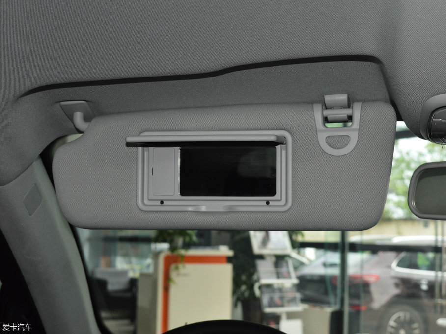 2017̩SR7 1.5T CVTħ֮İ V