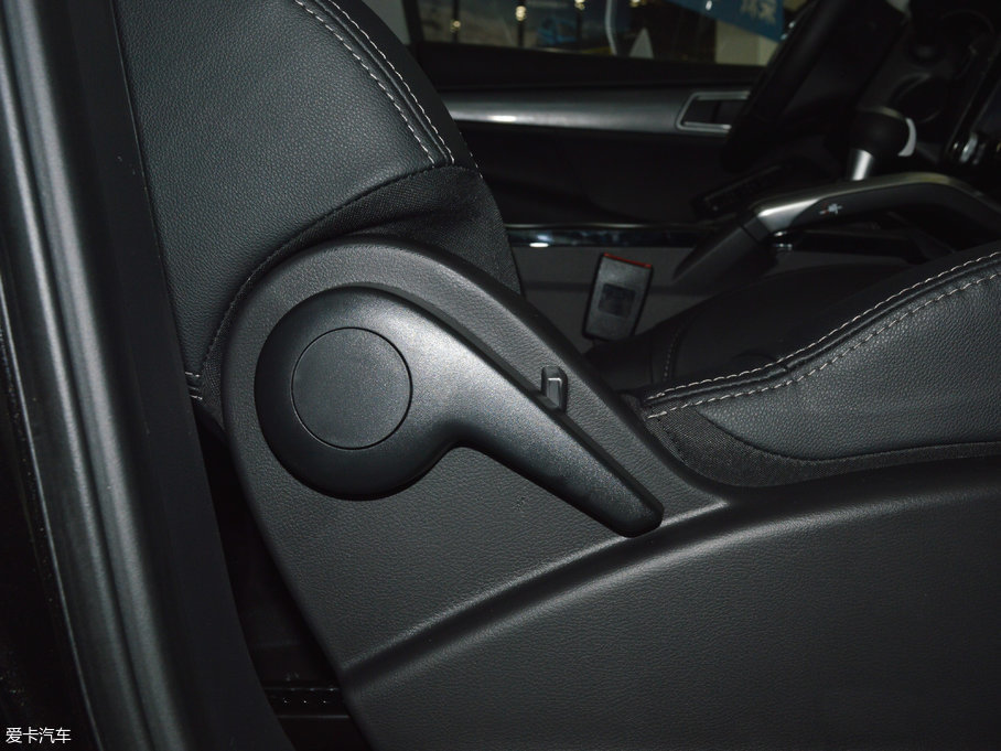 2017̩SR7 1.5T CVTħ֮İ V