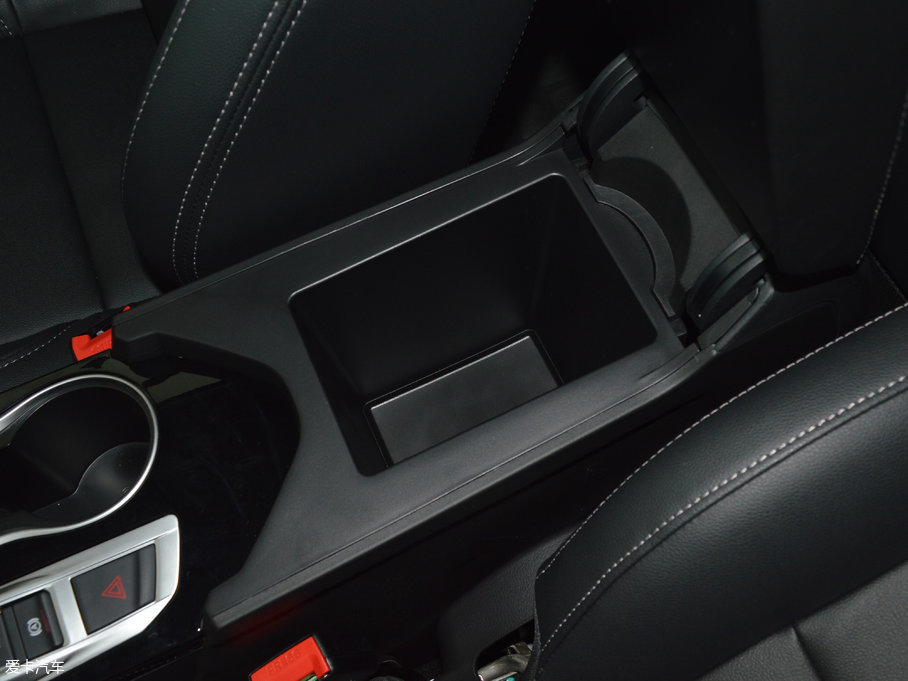 2017̩SR7 1.5T CVTħ֮İ V