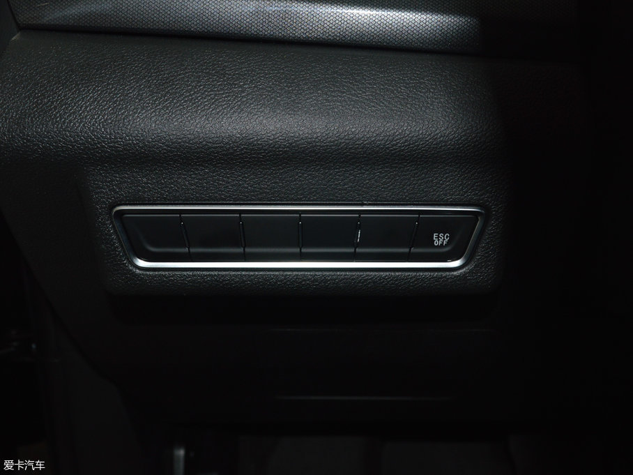 2017̩SR7 1.5T CVTħ֮İ V