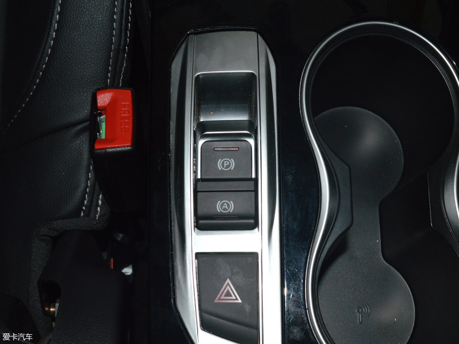 2017̩SR7 1.5T CVTħ֮İ V