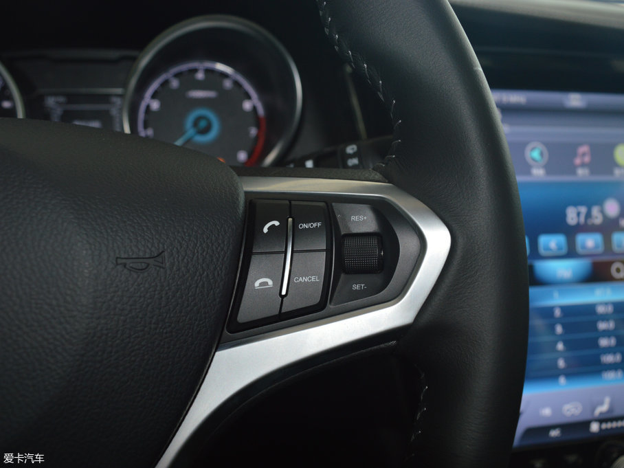 2017̩SR7 1.5T CVTħ֮İ V