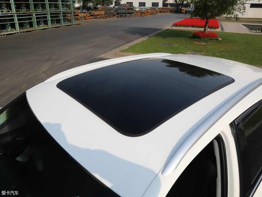 2017̩SR7 1.5T CVTħ֮ V