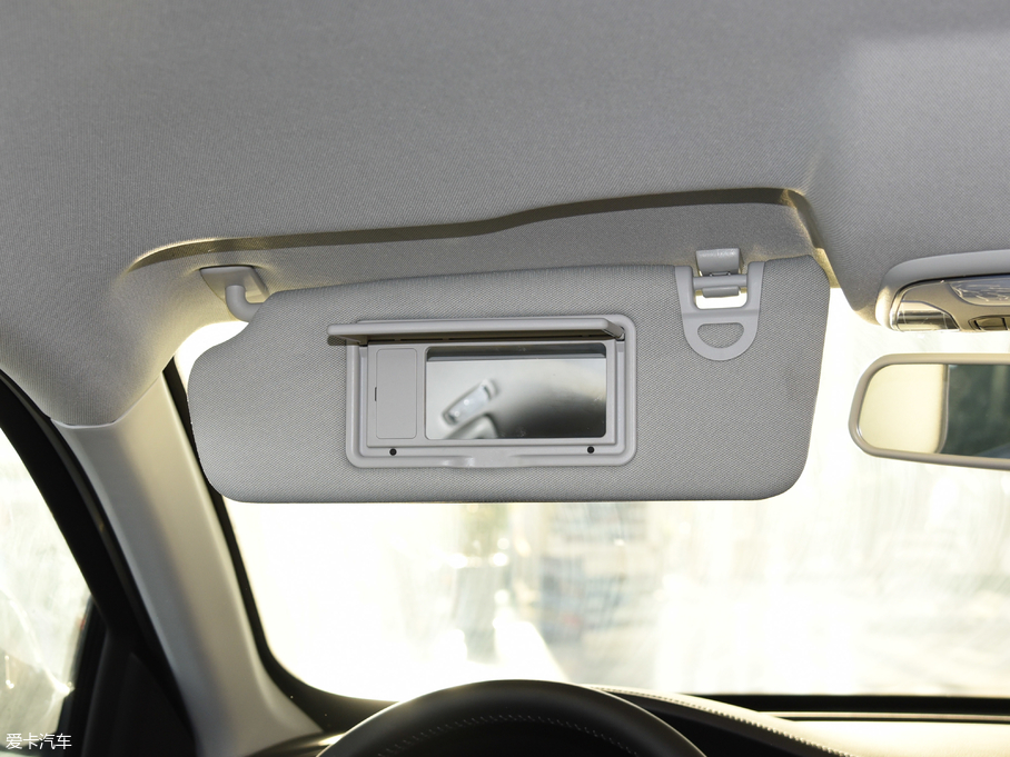 2017̩SR7 1.5T քħ֮· V