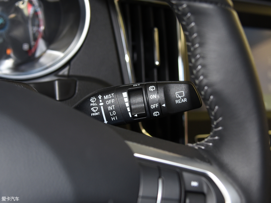 2017̩SR7 1.5T քħ֮· V