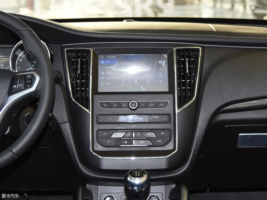 2017̩SR7 1.5T ք(dng)ħ֮· V