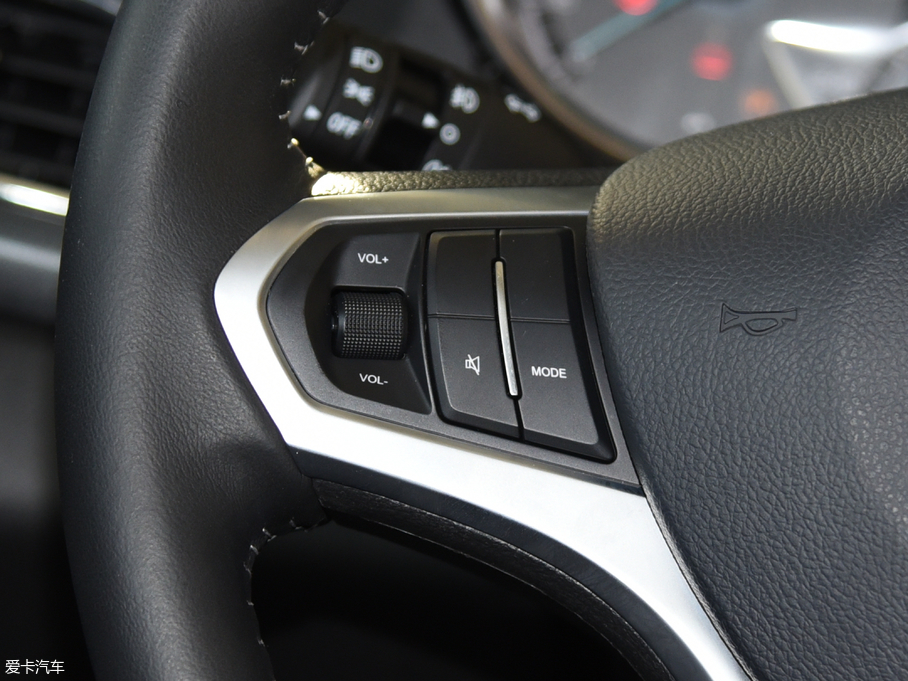 2017̩SR7 1.5T քħ֮· V