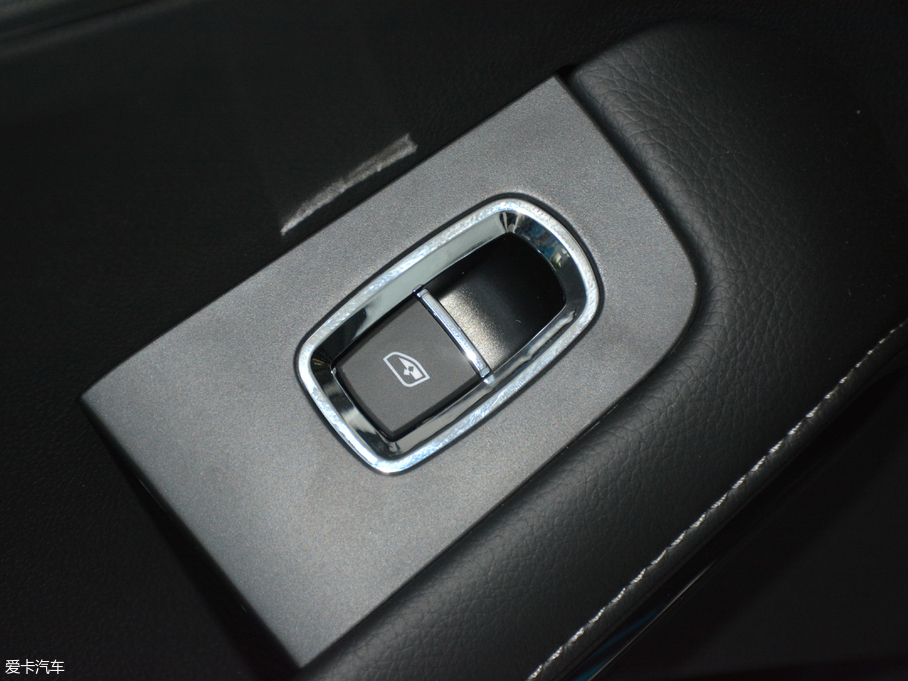 2017̩SR7 1.5T քħ֮ V