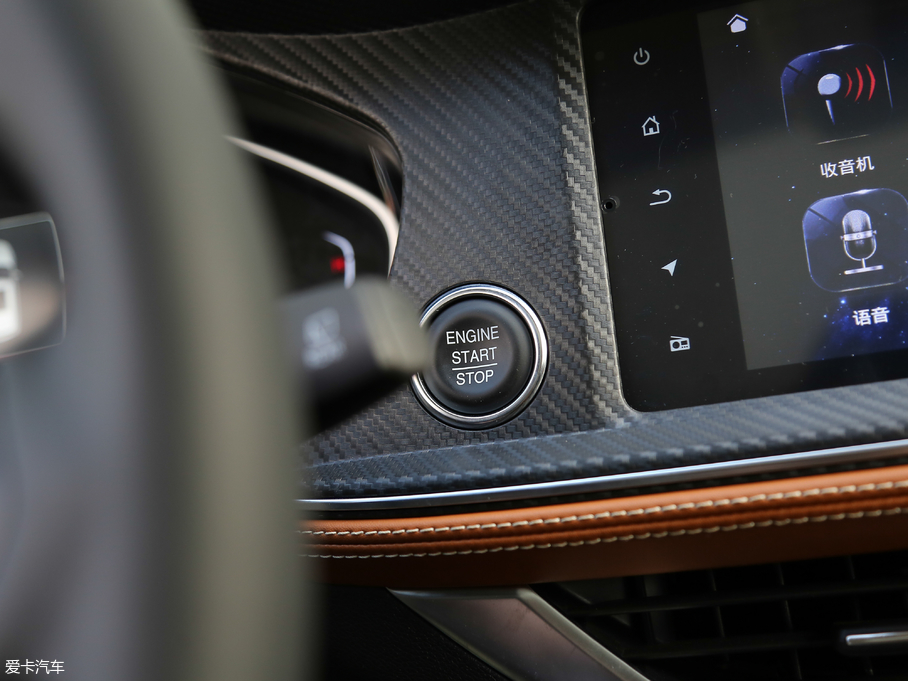 2017�̩T300 1.5T CVT��Ş��