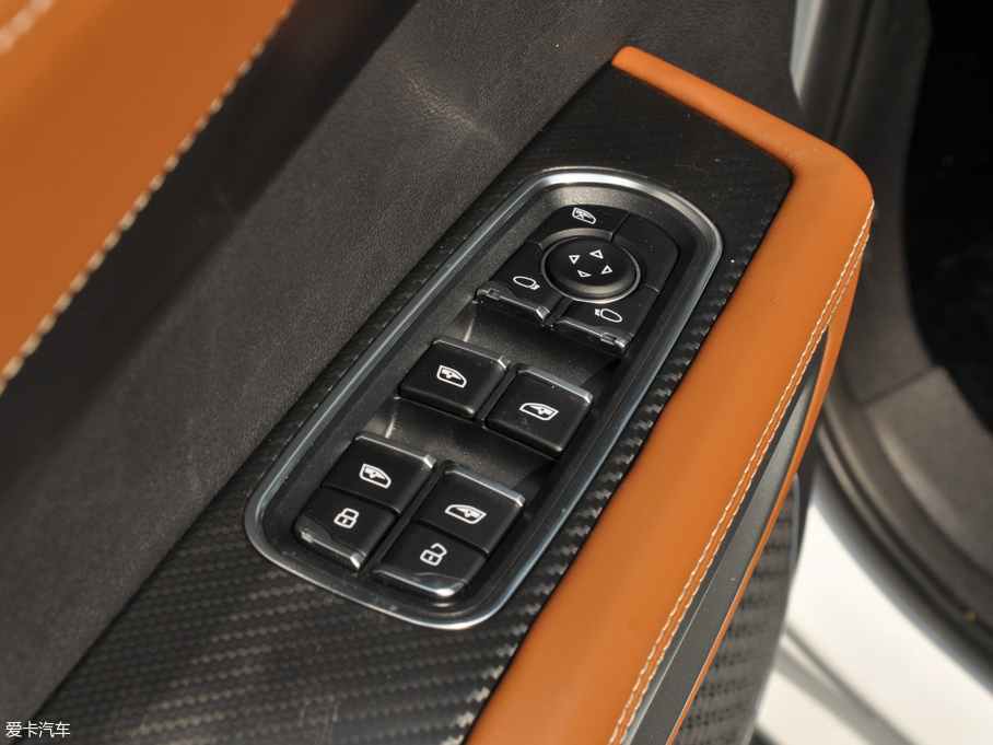 2017̩T300 1.5L քӺA