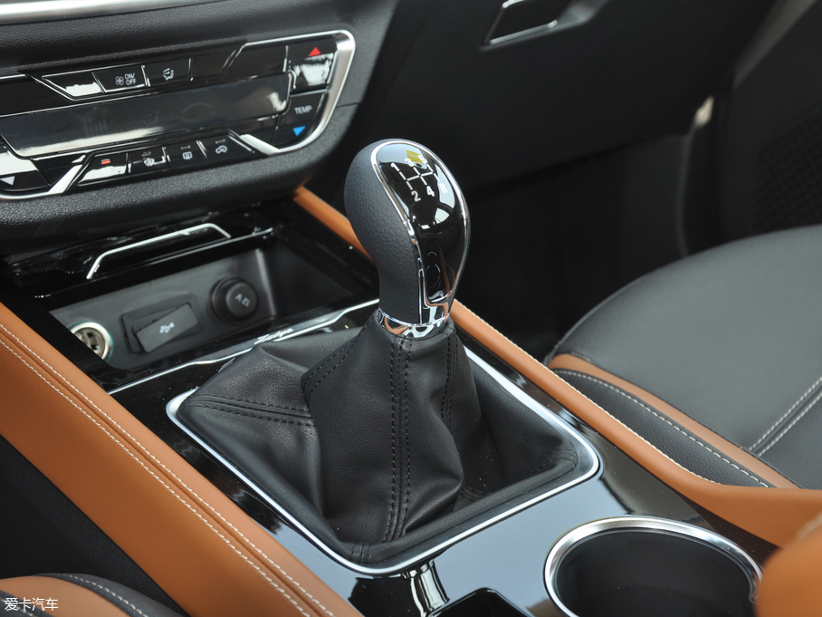 2017�̩T300 1.5L �քӺ��A��