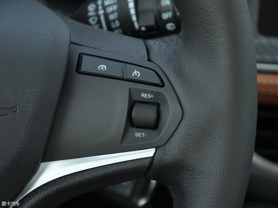 2017̩T300 1.5L քӺA