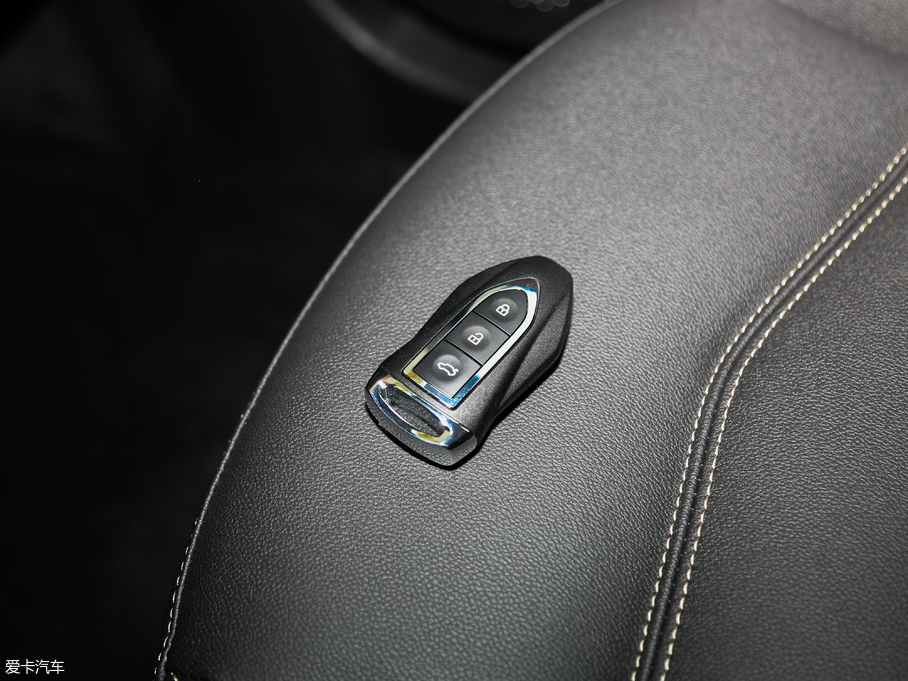 2017�̩T300 1.5T �ք����F��