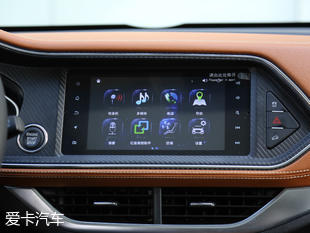 眾泰汽車2017款眾泰T300