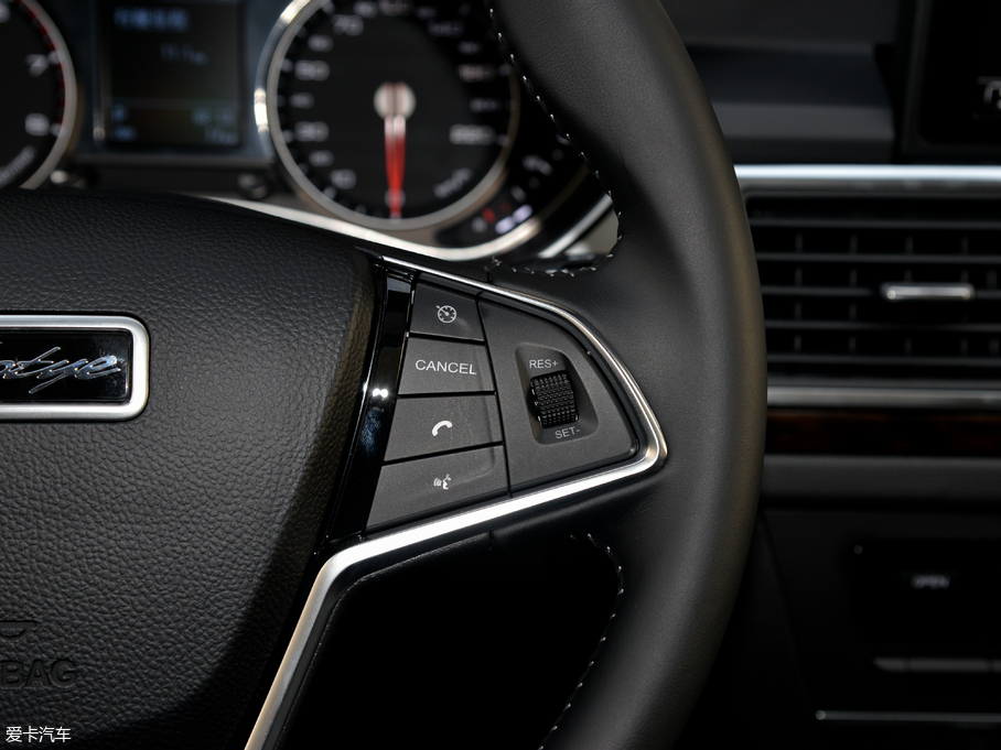 2017̩Z700 Z700H 1.8T ԄF